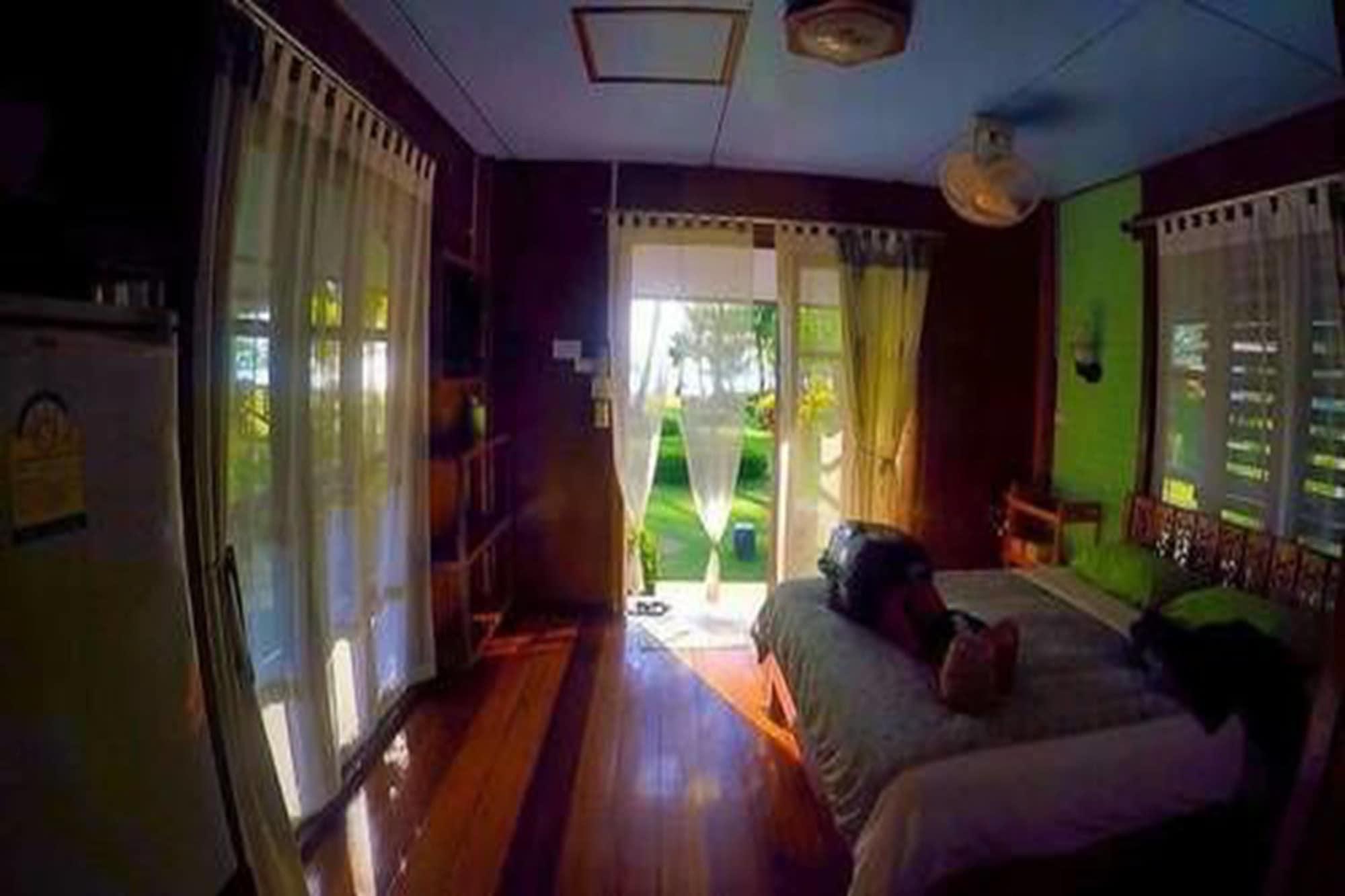 Dusita Koh Kood Resort Ko Kut Exterior foto